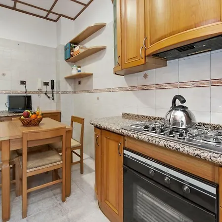 Domus Patrizia Romana Apartament Rzym